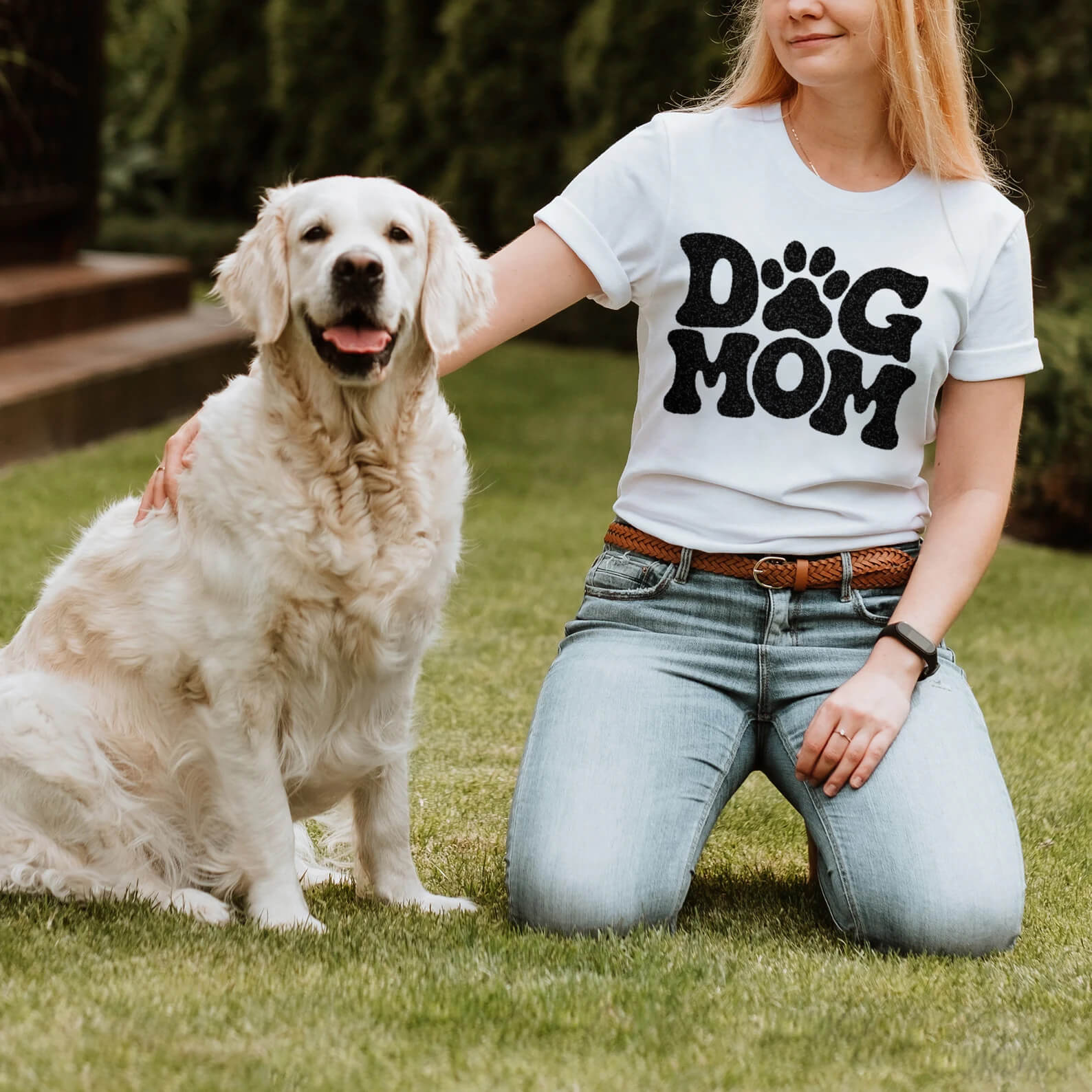 Dog Mom T-Shirt